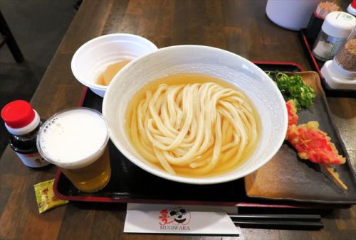 １０周年おめでとうございますヽ(^o^)丿　感謝祭は一日限定セルフ店で「ひやかけうどん」　うどん居酒屋 麦笑 ＠ 森ノ宮　170507