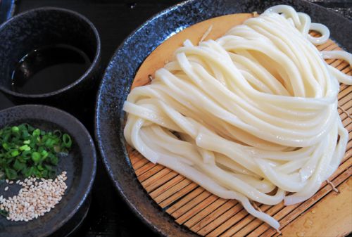 もっちりとした食感でコシの強いしっかりとした太麺　手打ちうどん 大蔵 ＠ 高松市花ノ宮町　今年２回目の讃岐うどんツアー　七軒目　180324