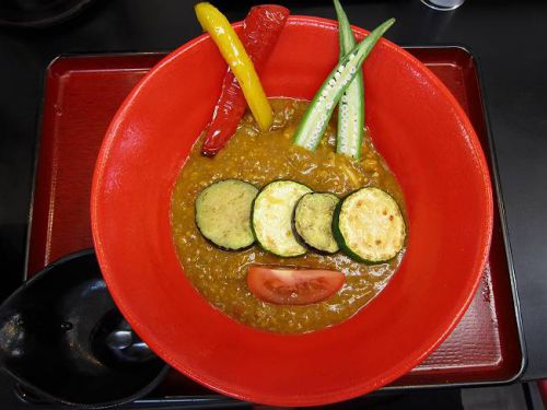 極楽うどん　ＴＫＵ　＠ 夏野菜の冷しキーマカレーうどん　（２０１９年８月シルバー会員以上限定）