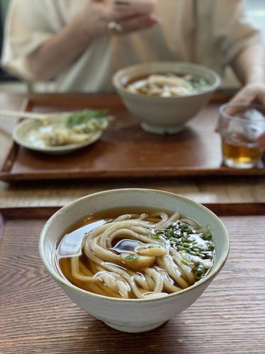 絹延橋うどん研究所 ＠うどん 兵庫 川西